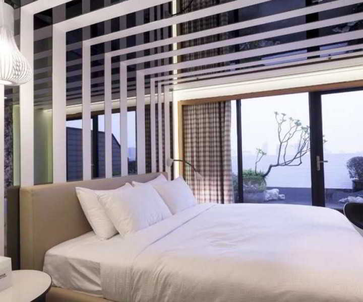 Royal Hotel Group- Central Park Branch Kaohsiung Eksteriør bilde