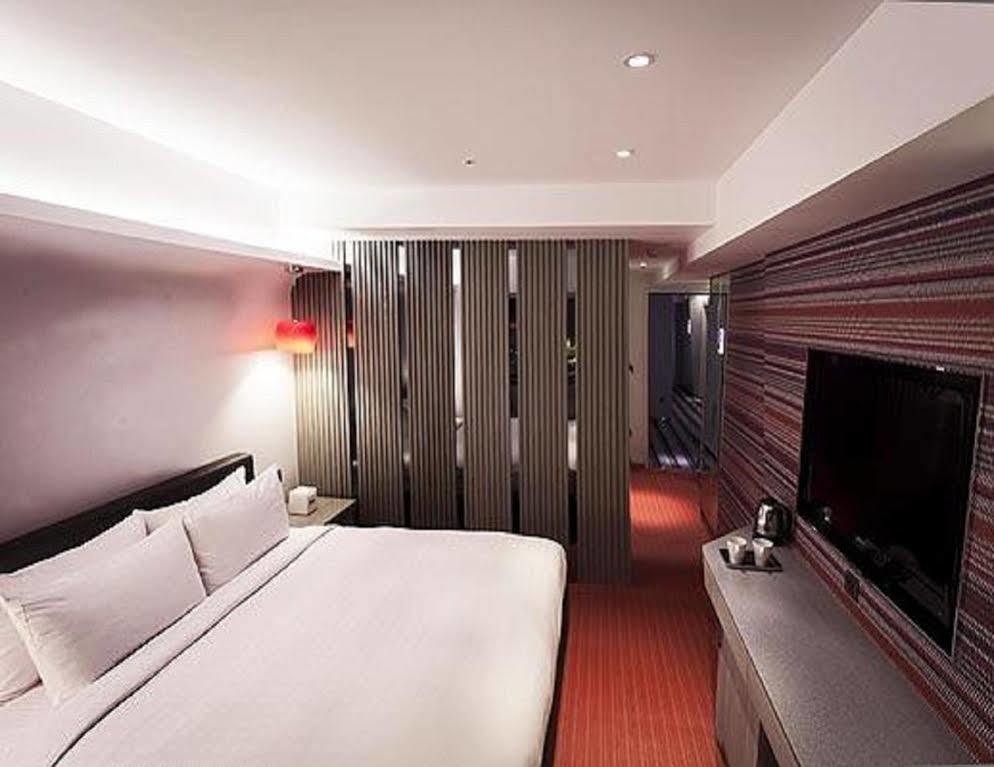 Royal Hotel Group- Central Park Branch Kaohsiung Eksteriør bilde