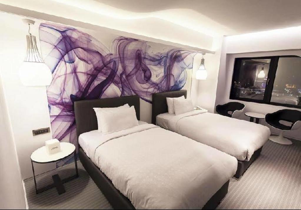 Royal Hotel Group- Central Park Branch Kaohsiung Eksteriør bilde
