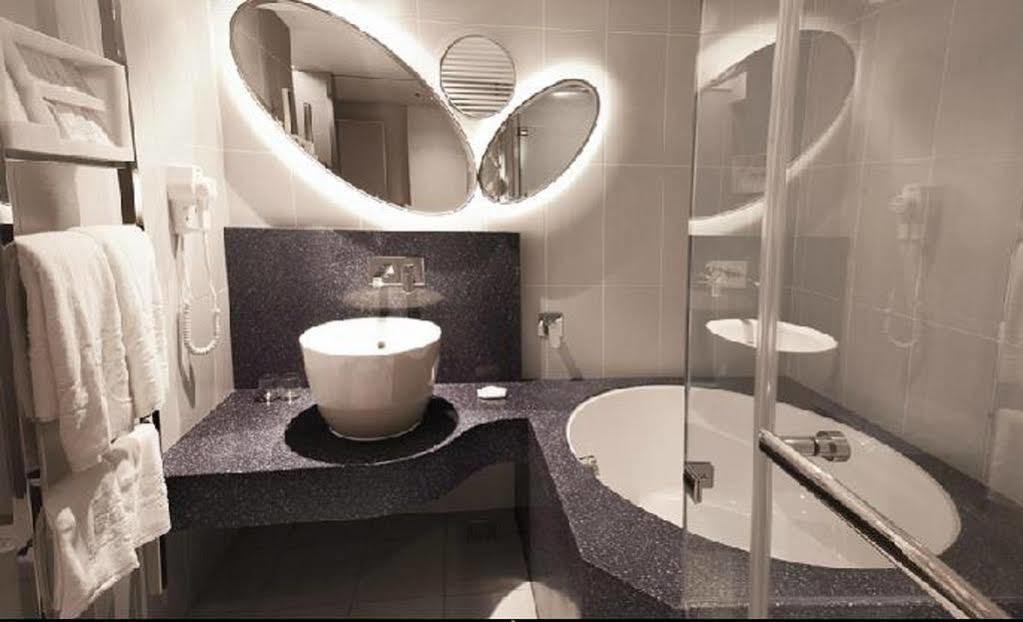 Royal Hotel Group- Central Park Branch Kaohsiung Eksteriør bilde