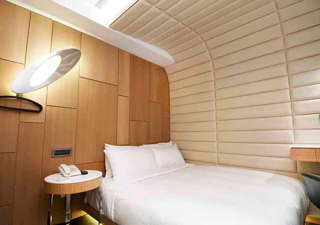 Royal Hotel Group- Central Park Branch Kaohsiung Eksteriør bilde